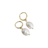 Sarah Freshwater Pearl Earrings Gold